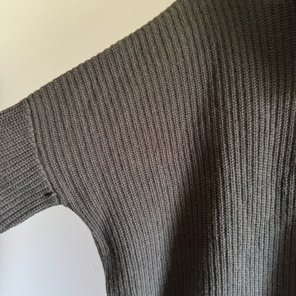 New Vince Green Cowl Neck Buttons Oversized Sweater size Small - Picture 7 of 11